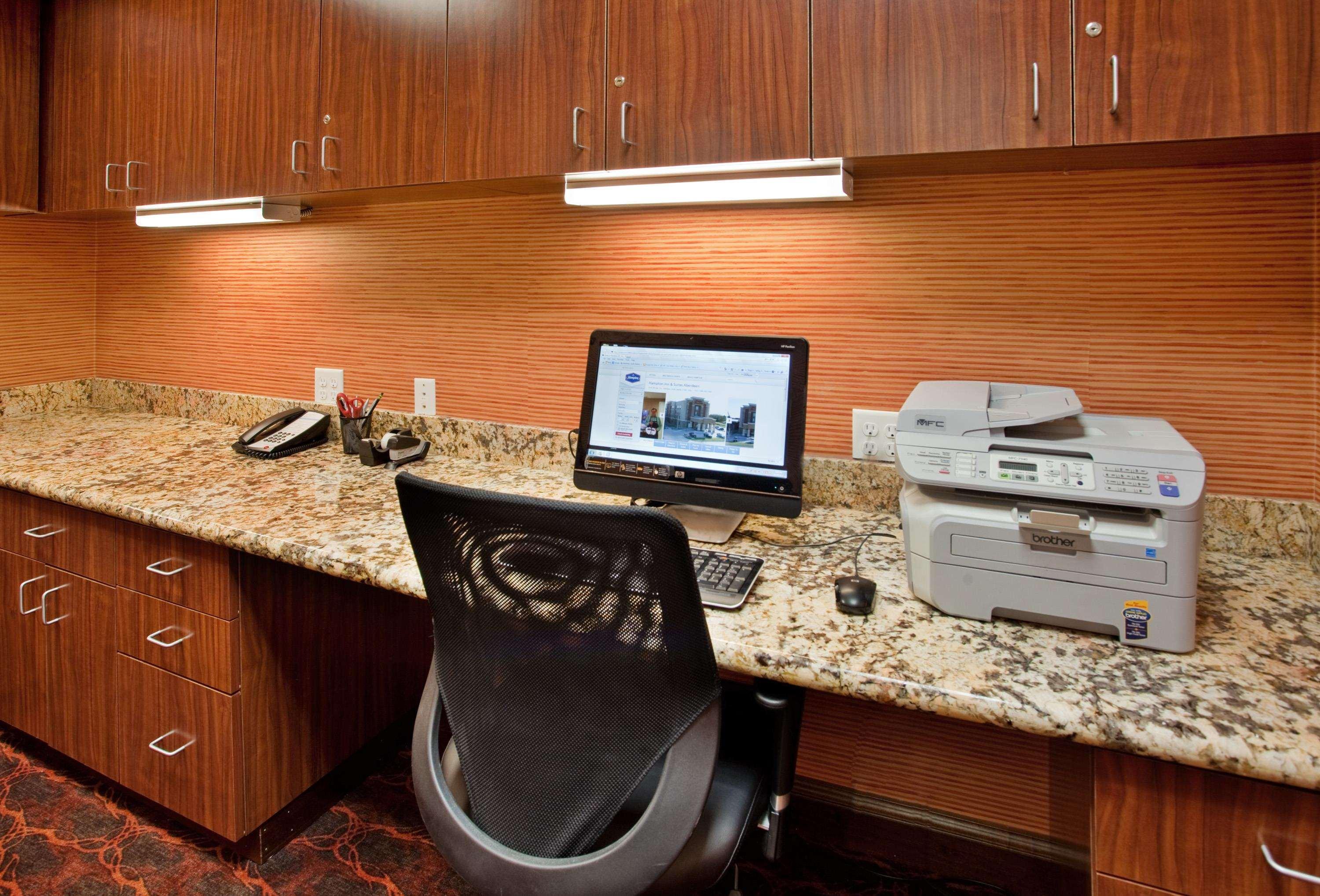 Hampton Inn & Suites Aberdeen Kemudahan gambar