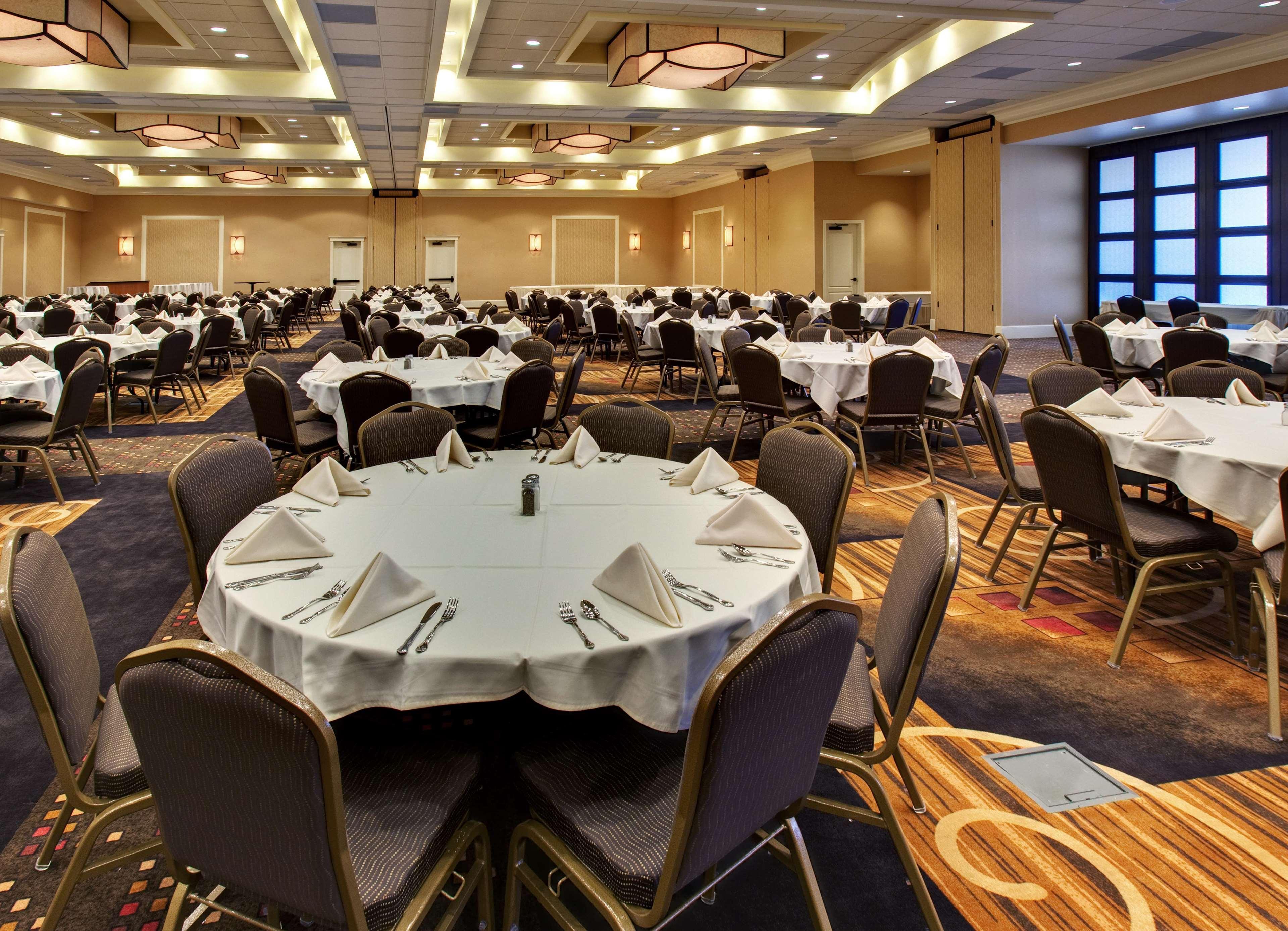 Hampton Inn & Suites Aberdeen Restoran gambar
